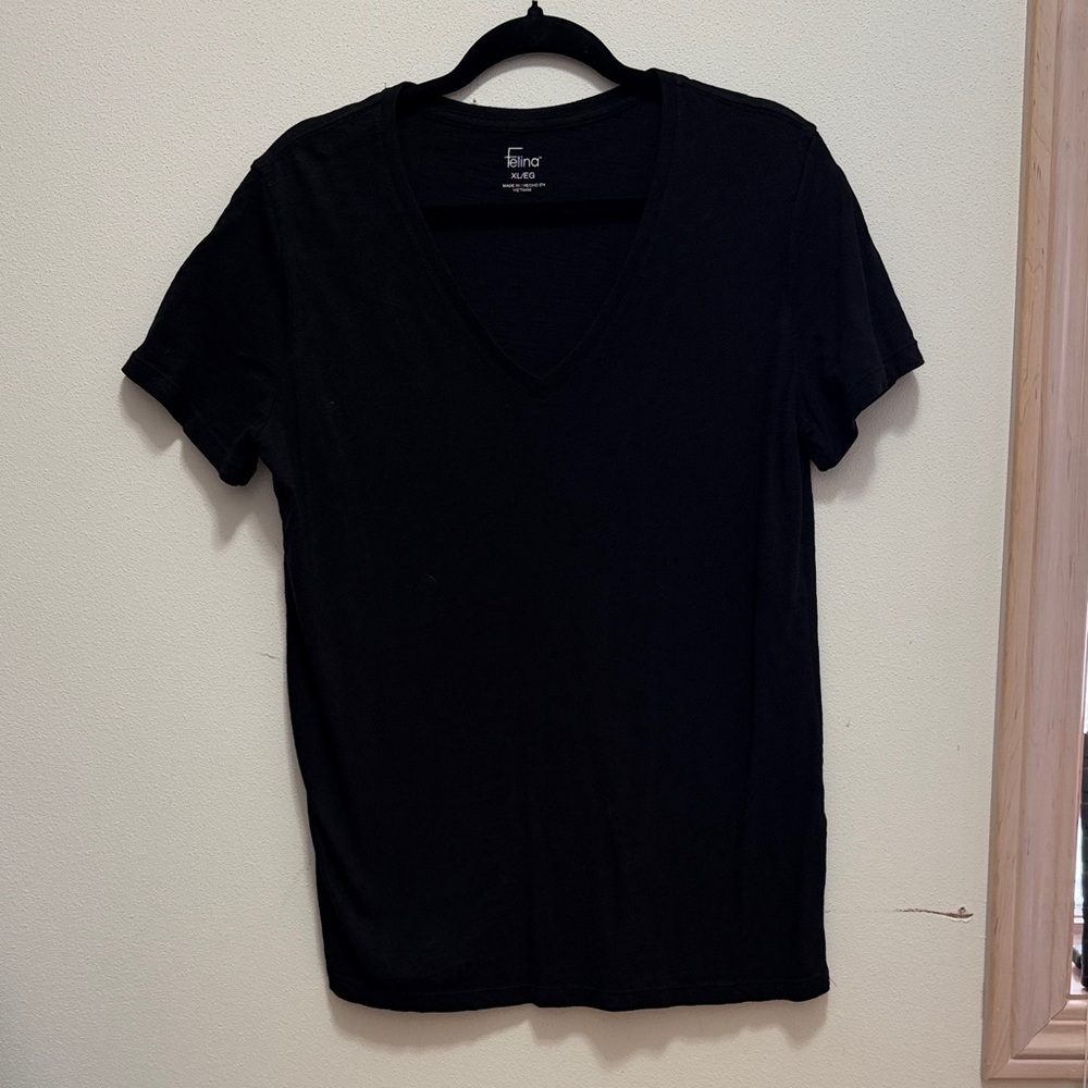 Felina Black Short Sleeve V-Neck Tee